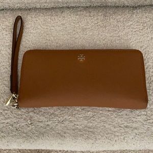 Tori Burch Wallet